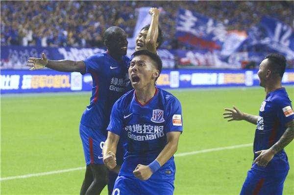  曼联青训小将首次亮相，十八岁新星攻入制胜球  