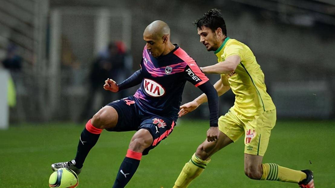  朗斯新援首秀建功助球队战胜波尔多