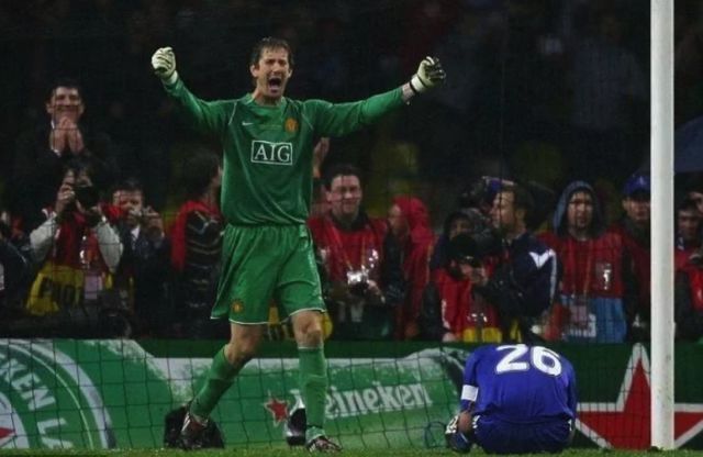  曼联新帅滕哈赫面临考验,红魔复兴任重道远